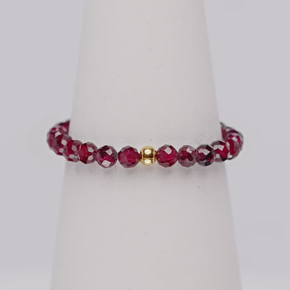 GRANAT CRYSTAL RING - Stein der Leidenschaft & des Erfolges